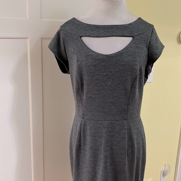 BANANA REPUBLIC Gray Cut Out Sheath Dress NWOT - Picture 4 of 10
